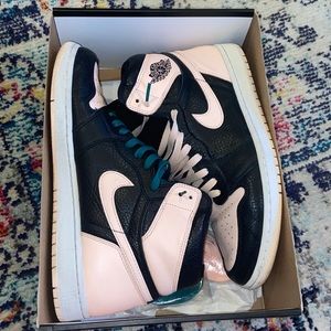 Air Jordan 1 Retro High OG 555088 081